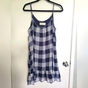 NWOT Abercrombie & Fitch dress (Size Large)